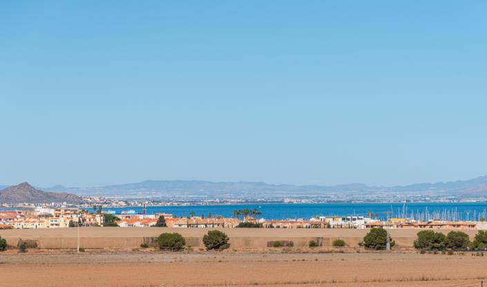 Image No.20-2 Bed Apartment for sale