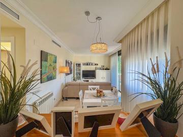 WhatsApp-Image-2025-11-01-at-09-41-40_cb5f787e