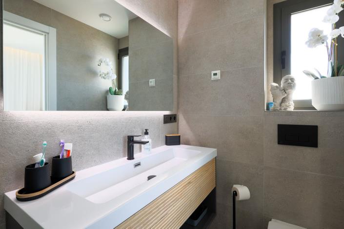 Image No.25-3 Bed Penthouse for sale