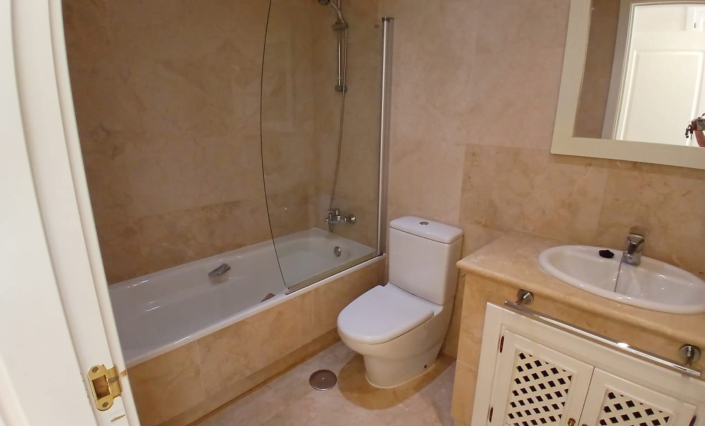 Image No.5-2 Bed Apartment for sale