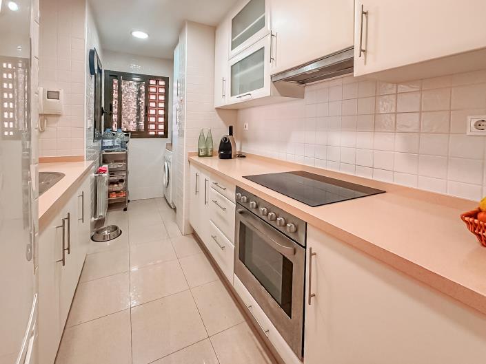 Image No.8-3 Bed Apartment for sale