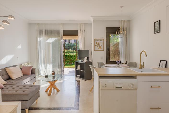 Image No.1-2 Bed Townhouse for sale