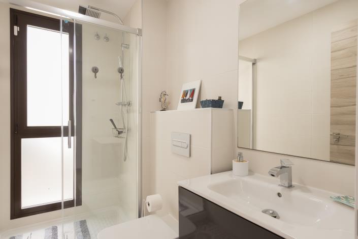 Image No.11-3 Bed Villa / Detached for sale