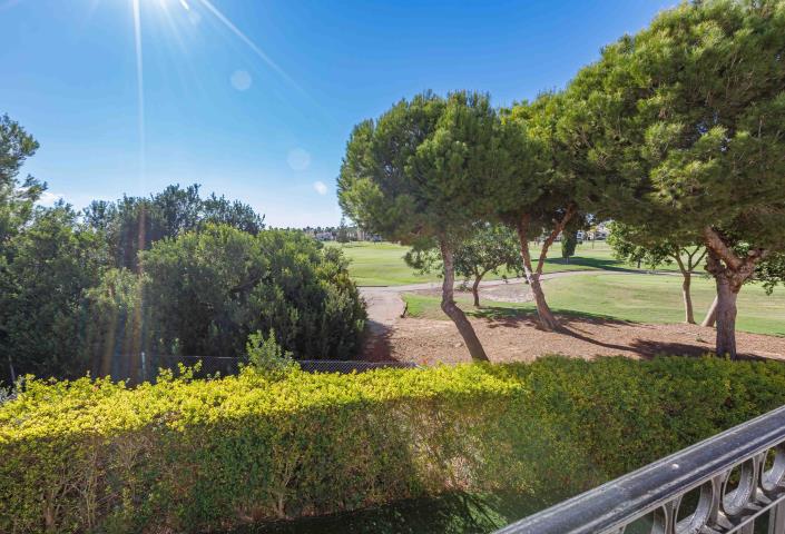 Image No.26-4 Bed Villa / Detached for sale