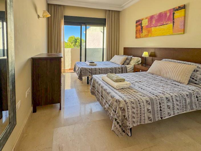 Image No.46-4 Bed Villa / Detached for sale