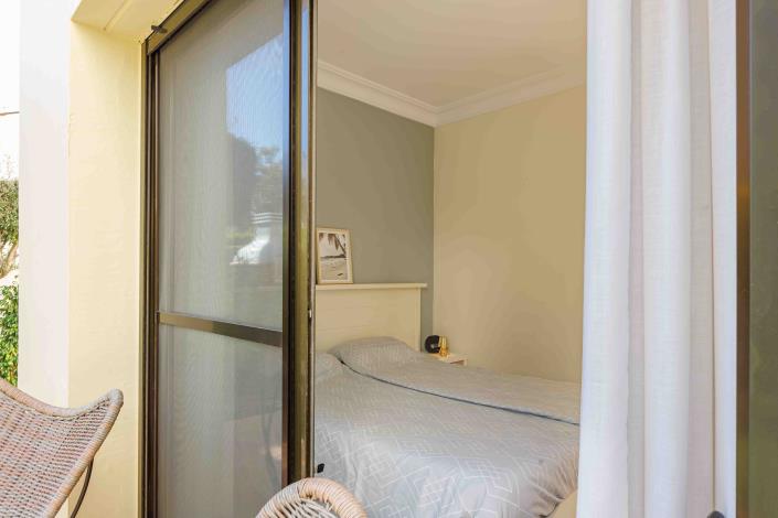 Image No.35-3 Bed Semi-Detached for sale