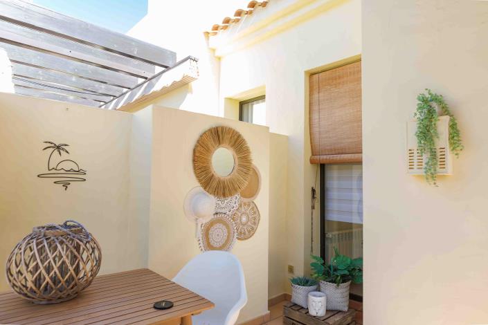 Image No.37-3 Bed Semi-Detached for sale