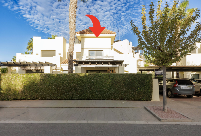 Image No.2-3 Bed Semi-Detached for sale