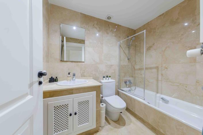 Image No.14-2 Bed Apartment for sale