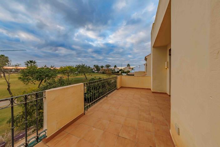 Image No.11-3 Bed Villa / Detached for sale