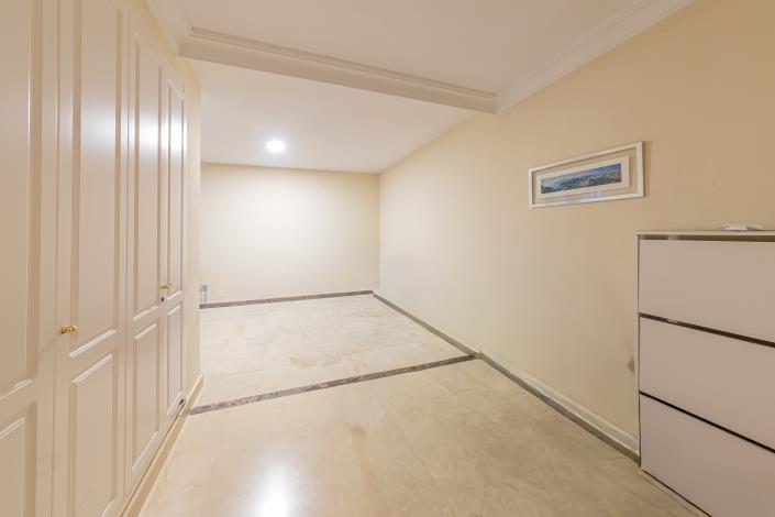 Image No.17-3 Bed Villa / Detached for sale