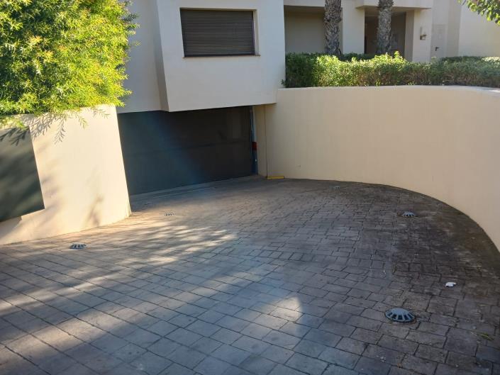 Image No.22-2 Bed Apartment for sale