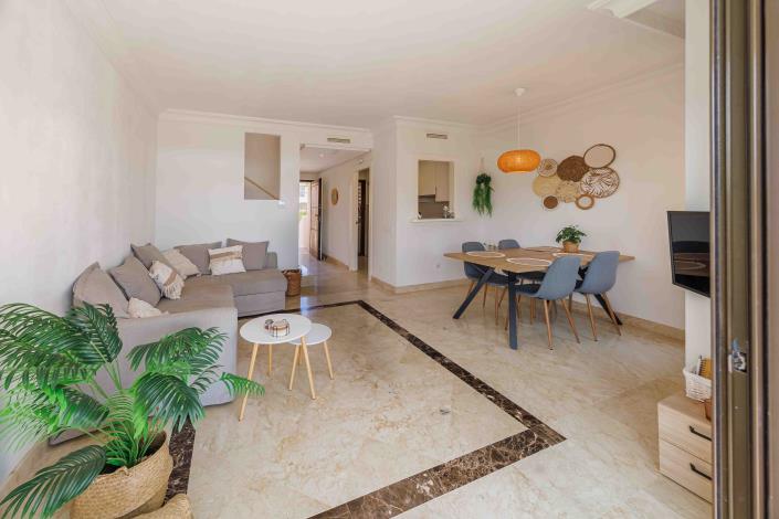 Image No.4-2 Bed Townhouse for sale