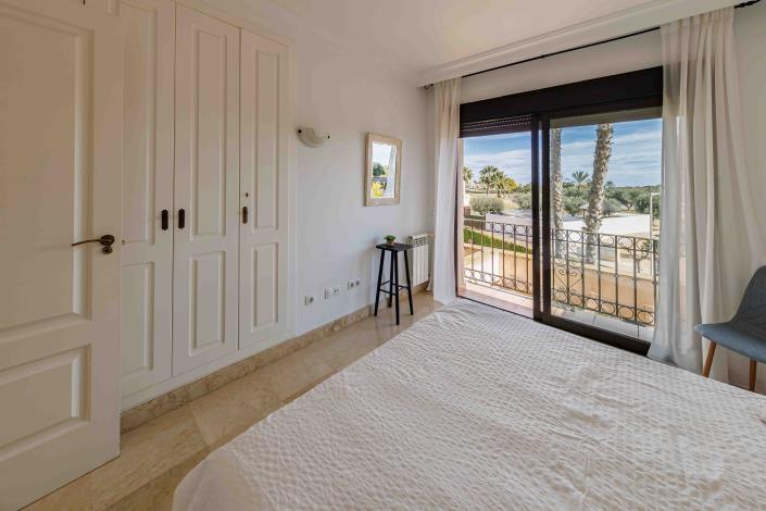 Image No.23-2 Bed Townhouse for sale