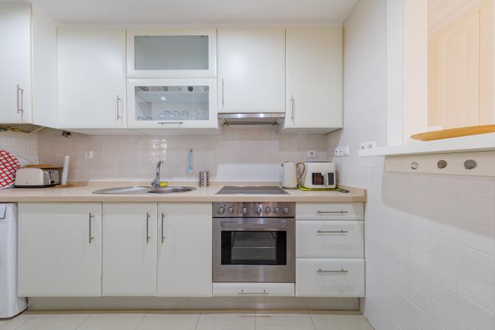 Image No.10-2 Bed Apartment for sale