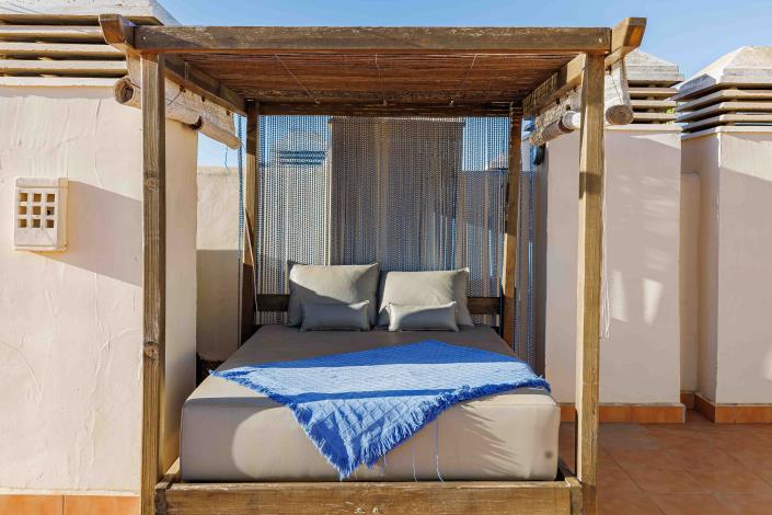 Image No.24-3 Bed Penthouse for sale