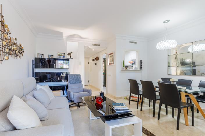 Image No.8-3 Bed Townhouse for sale