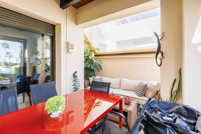 Image No.27-3 Bed Townhouse for sale