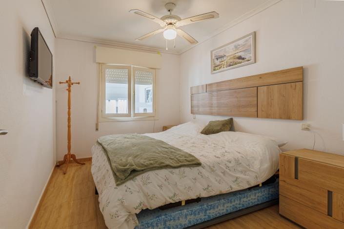 Image No.10-1 Bed Bungalow for sale