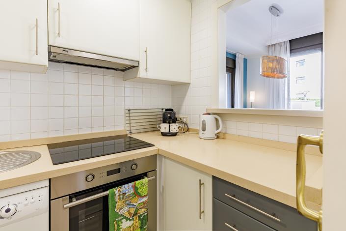 Image No.11-2 Bed Townhouse for sale