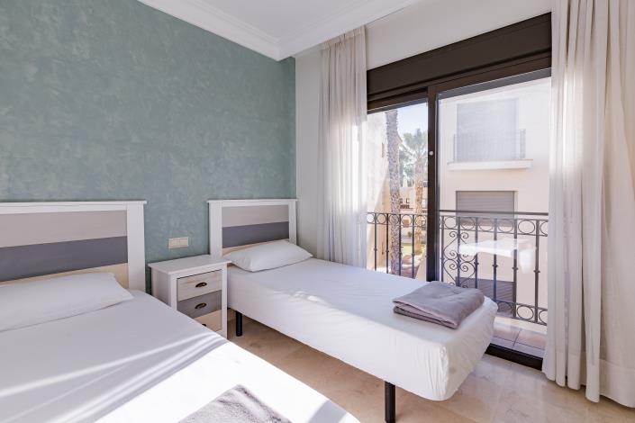 Image No.17-2 Bed Townhouse for sale