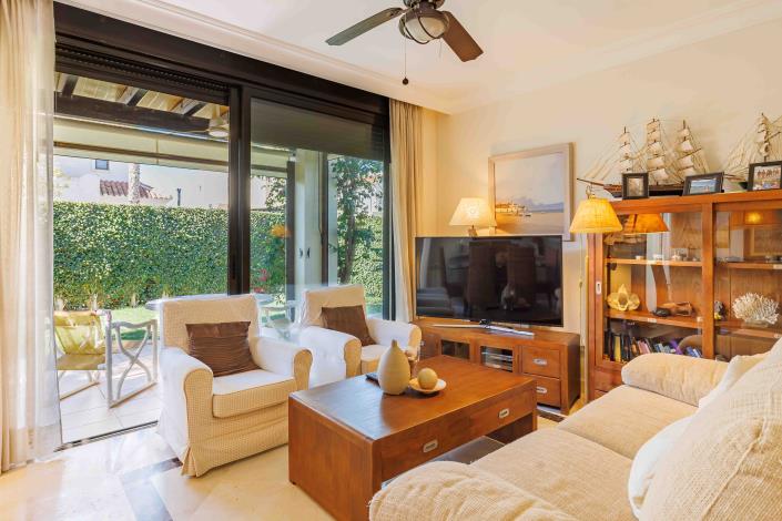 Image No.2-3 Bed Townhouse for sale