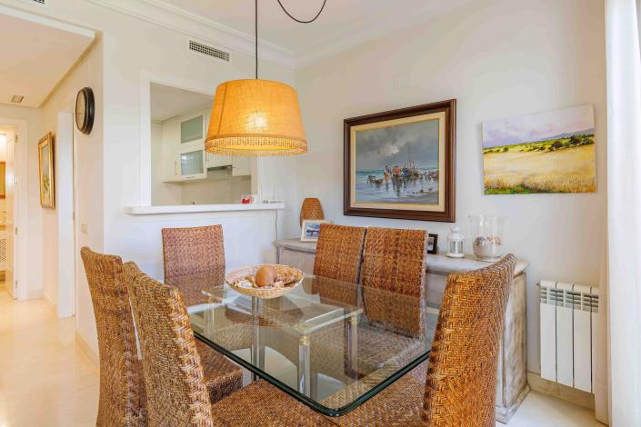 Image No.8-3 Bed Townhouse for sale