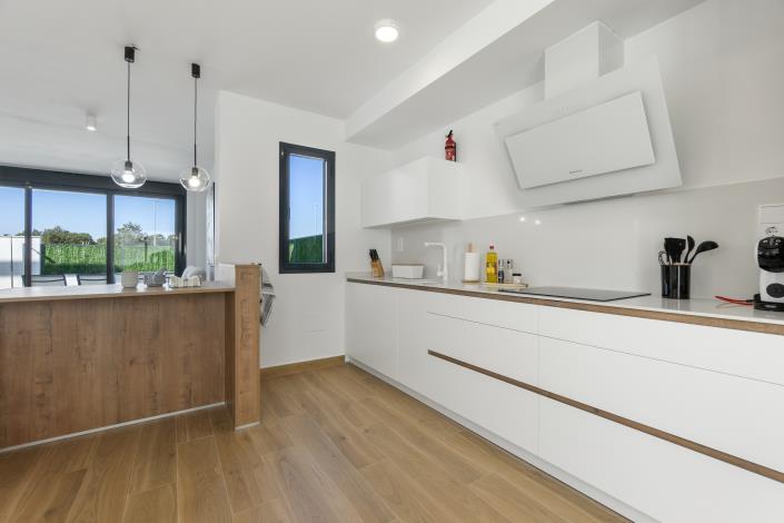 Image No.9-3 Bed Villa / Detached for sale