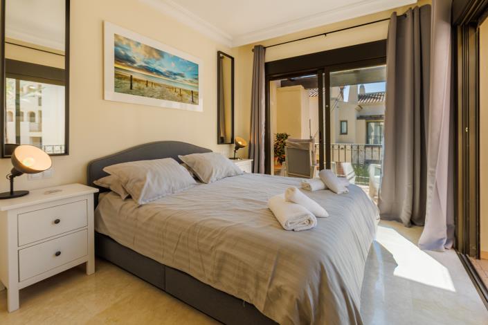 Image No.16-3 Bed Townhouse for sale