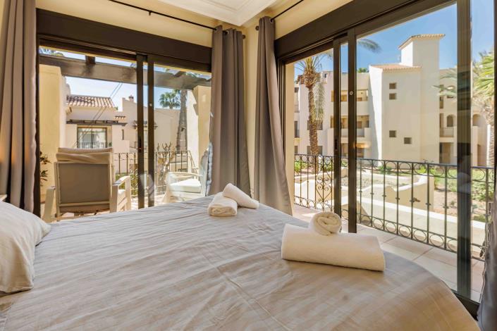 Image No.17-3 Bed Townhouse for sale