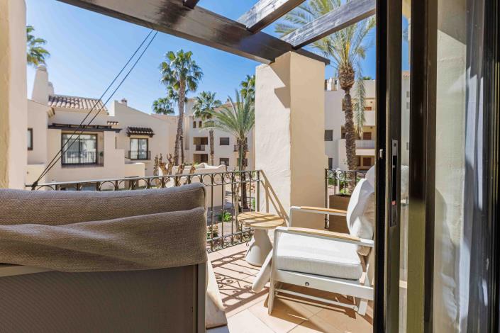 Image No.18-3 Bed Townhouse for sale