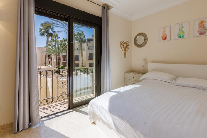 Image No.23-3 Bed Townhouse for sale