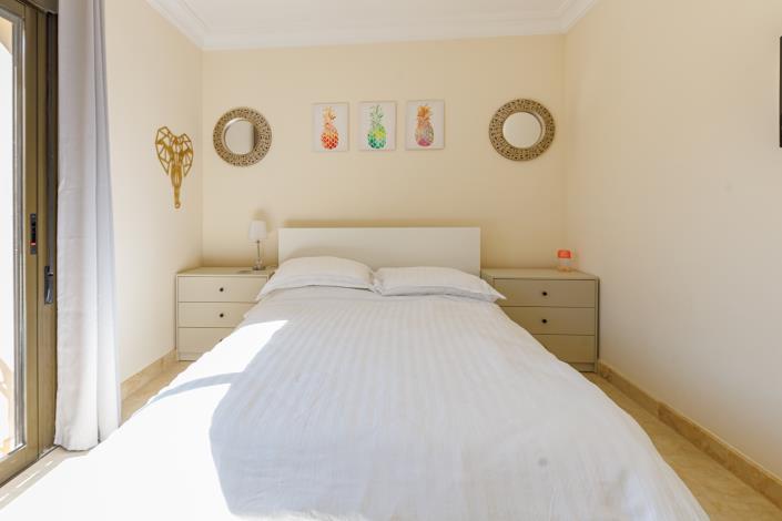 Image No.25-3 Bed Townhouse for sale