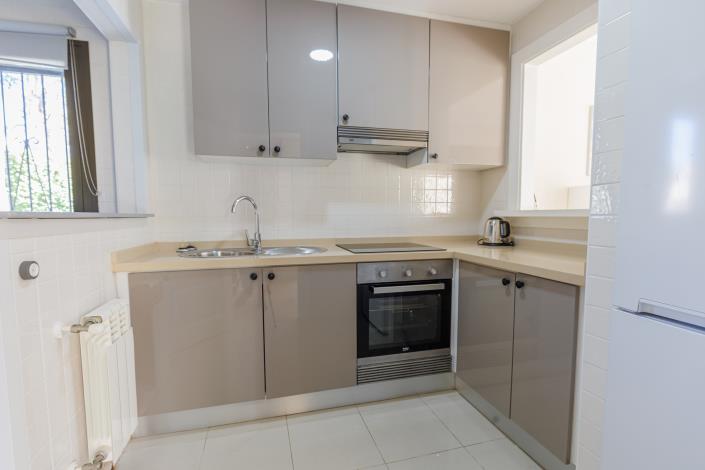 Image No.12-3 Bed Townhouse for sale