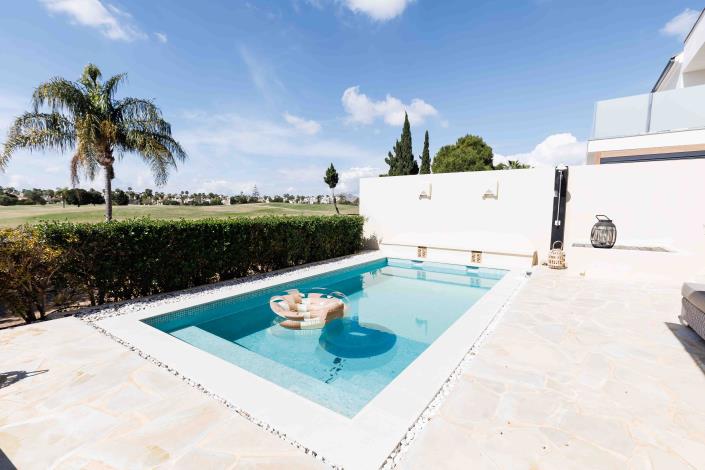 Image No.3-3 Bed Villa / Detached for sale