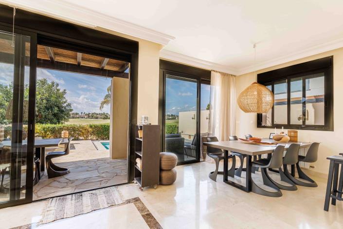 Image No.11-3 Bed Villa / Detached for sale