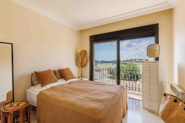 Image No.18-3 Bed Villa / Detached for sale