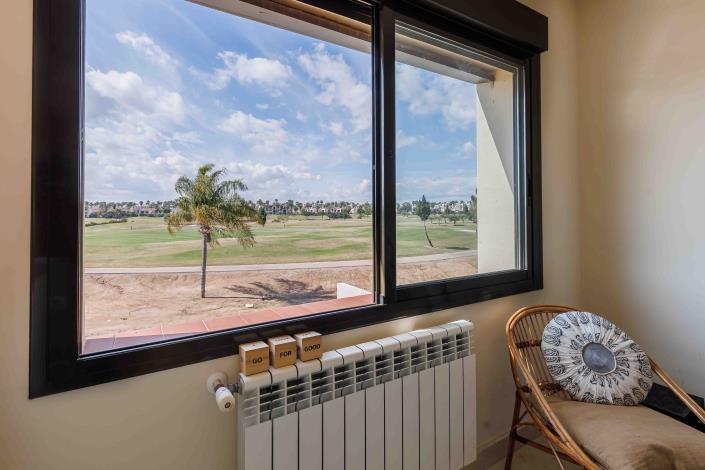 Image No.24-3 Bed Villa / Detached for sale