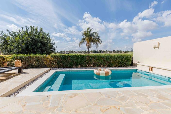 Image No.33-3 Bed Villa / Detached for sale