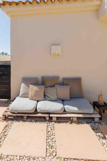 Image No.45-3 Bed Villa / Detached for sale