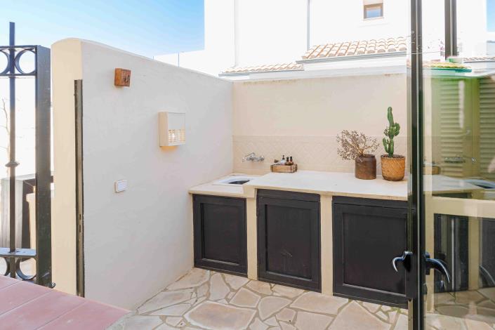 Image No.47-3 Bed Villa / Detached for sale