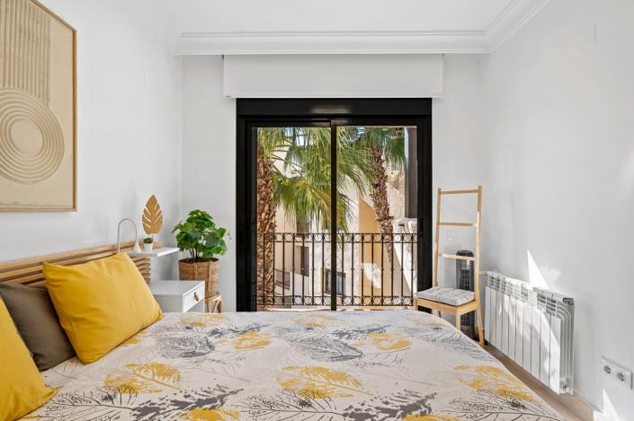 Image No.13-2 Bed Apartment for sale