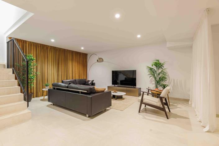 Image No.11-3 Bed Semi-Detached for sale