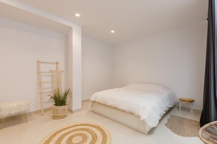 Image No.20-3 Bed Semi-Detached for sale