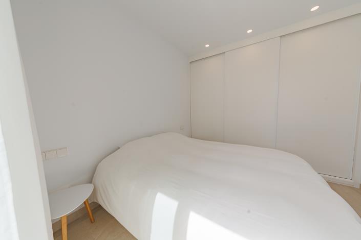 Image No.29-3 Bed Semi-Detached for sale