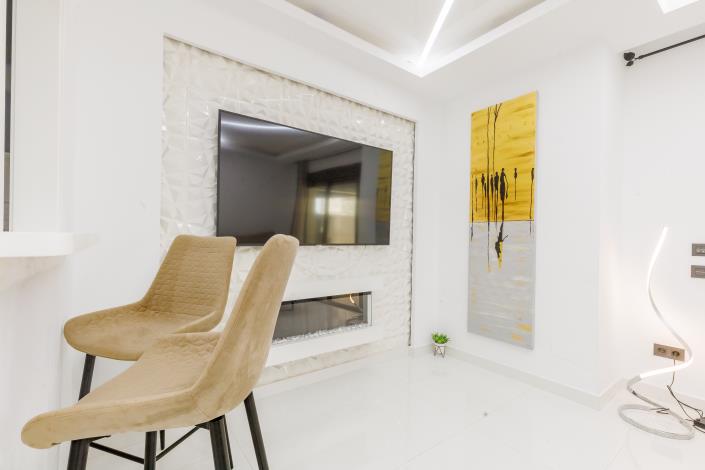 Image No.22-2 Bed Townhouse for sale