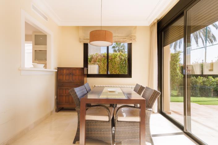 Image No.8-3 Bed Villa for sale