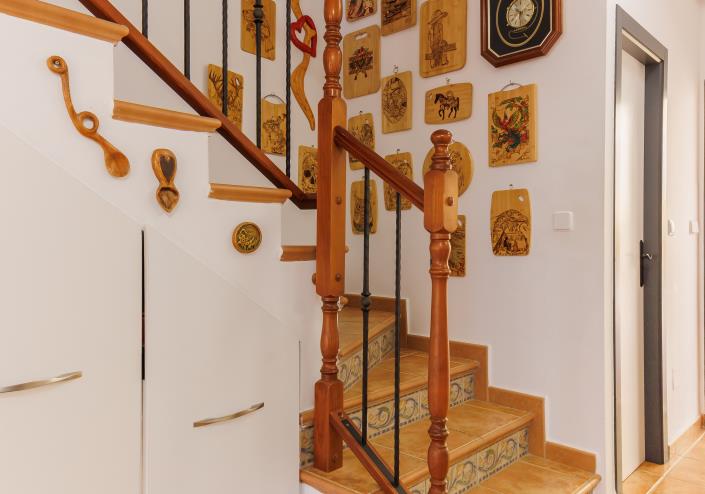 Image No.5-2 Bed Townhouse for sale
