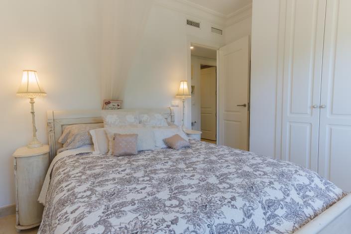 Image No.21-3 Bed Apartment for sale