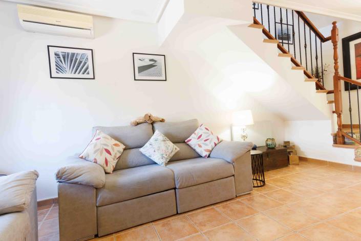 Image No.5-2 Bed Townhouse for sale